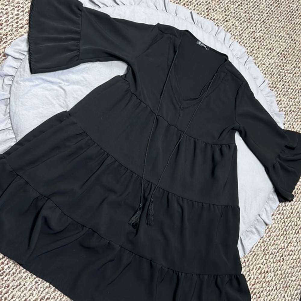 Woman’s dresses - Picture 12 of 12
